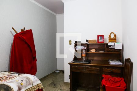 Casa à venda com 215m², 5 quartos e 2 vagasQuarto 3