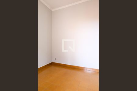 Casa à venda com 215m², 5 quartos e 2 vagasQuarto do Fundo 2