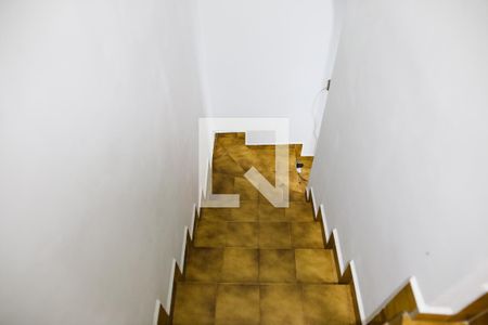 Casa à venda com 215m², 5 quartos e 2 vagasAcesso aos Quartos do Fundo