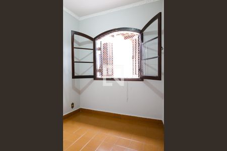 Casa à venda com 215m², 5 quartos e 2 vagasQuarto do Fundo 2