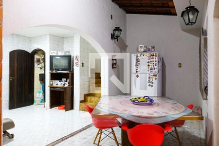 Casa à venda com 215m², 5 quartos e 2 vagasCozinha