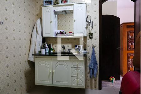 Casa à venda com 215m², 5 quartos e 2 vagasBanheiro da Suite