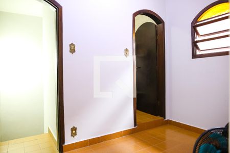 Casa à venda com 215m², 5 quartos e 2 vagasQuarto do Fundo 1