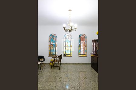 Sala de casa à venda com 5 quartos, 215m² em Vila Curuca, Santo André