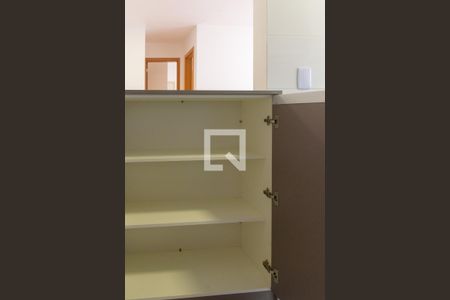 Apartamento para alugar com 43m², 2 quartos e 1 vaga Apartamento para alugar com 43m², 2 quartos e 1 vagaCozinha - Armários