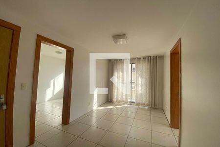 Sala de apartamento para alugar com 3 quartos, 53m² em Santos Dumont, São Leopoldo
