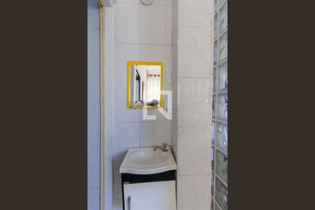 Casa à venda com 210m², 3 quartos e 4 vagasBanheiro 1