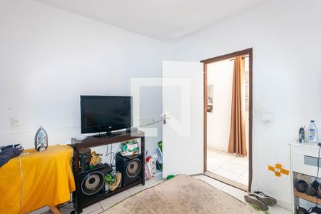 Quarto 1 de casa à venda com 3 quartos, 210m² em Vila Tolstoi, São Paulo