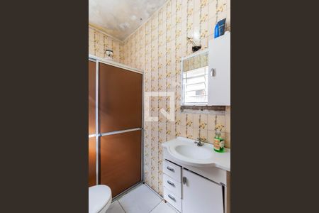 Casa à venda com 210m², 3 quartos e 4 vagasBanheiro 2