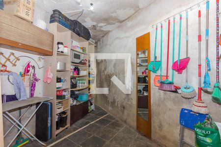 Casa à venda com 350m², 4 quartos e 3 vagas Casa à venda com 350m², 4 quartos e 3 vagasÁrea de Serviço