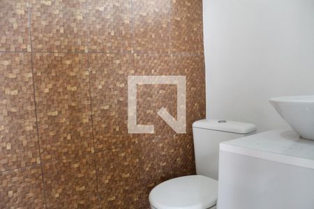 Casa para alugar com 150m², 3 quartos e 2 vagas Casa para alugar com 150m², 3 quartos e 2 vagasBanheiro