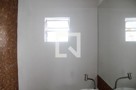Casa para alugar com 150m², 3 quartos e 2 vagas Casa para alugar com 150m², 3 quartos e 2 vagasBanheiro