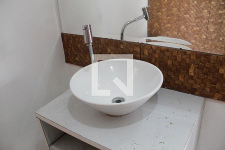 Casa para alugar com 150m², 3 quartos e 2 vagas Casa para alugar com 150m², 3 quartos e 2 vagasBanheiro