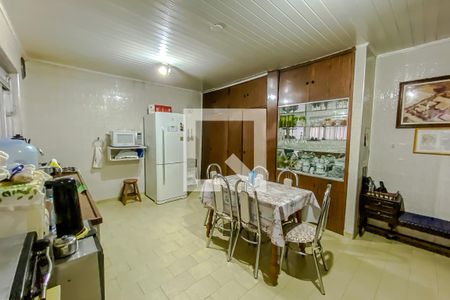 Casa à venda com 250m², 3 quartos e 7 vagasCozinha