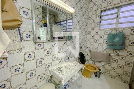 Casa à venda com 250m², 3 quartos e 7 vagasBanheiro 2