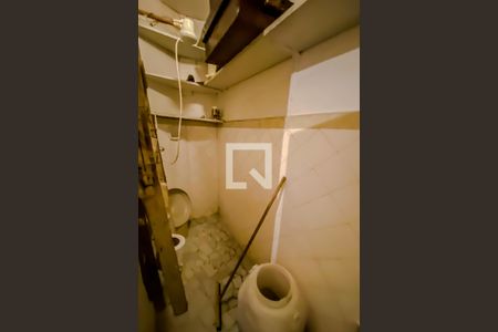 Casa à venda com 250m², 3 quartos e 7 vagasBanheiro