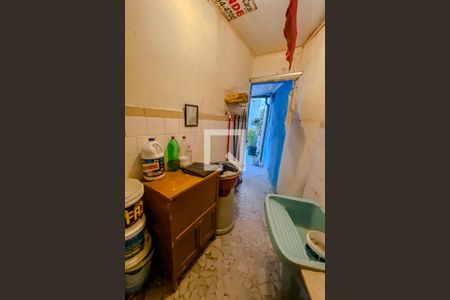 Casa à venda com 250m², 3 quartos e 7 vagasLavanderia