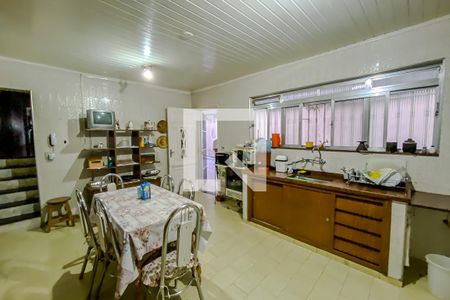 Casa à venda com 250m², 3 quartos e 7 vagasCozinha