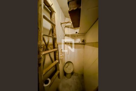 Casa à venda com 250m², 3 quartos e 7 vagasBanheiro