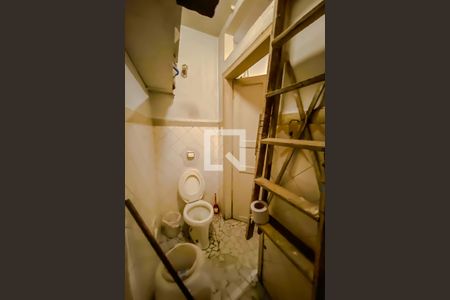 Casa à venda com 250m², 3 quartos e 7 vagasBanheiro