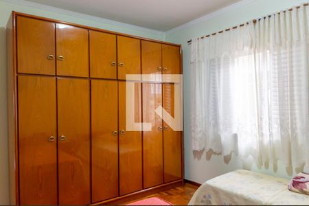 Casa para alugar com 163m², 3 quartos e 2 vagas Casa para alugar com 163m², 3 quartos e 2 vagasQuarto 2 - Suíte