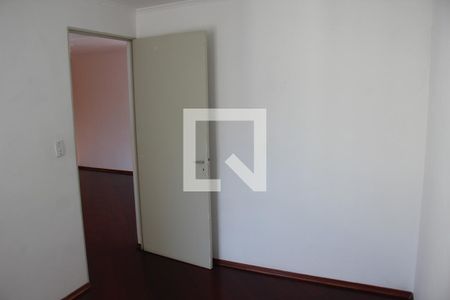 Quarto 1 de apartamento para alugar com 2 quartos, 60m² em Jardim Caiapia, Cotia
