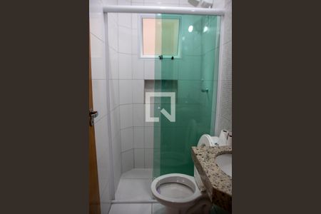 Banheiro de casa de condomínio para alugar com 1 quarto, 35m² em Jardim Modelo, São Paulo