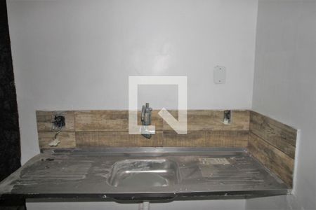 Casa para alugar com 77m², 2 quartos e sem vagaCozinha