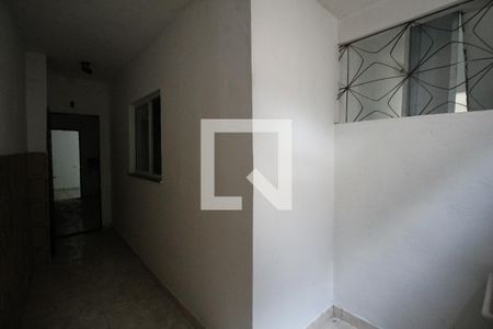 Casa para alugar com 77m², 2 quartos e sem vagaÁrea de Serviço