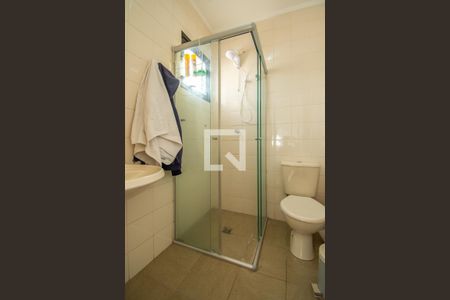 Apartamento para alugar com 204m², 4 quartos e 2 vagas Apartamento para alugar com 204m², 4 quartos e 2 vagasBanheiro de Serviço