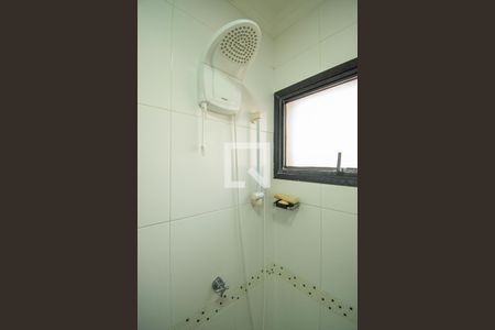 Apartamento para alugar com 204m², 4 quartos e 2 vagas Apartamento para alugar com 204m², 4 quartos e 2 vagasBanheiro da Suíte 1