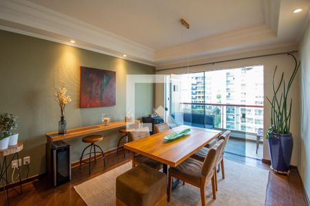Sala de apartamento para alugar com 4 quartos, 204m² em Bosque, Campinas
