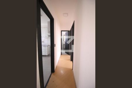 Corredor de apartamento à venda com 2 quartos, 49m² em Vila Basileia, São Paulo