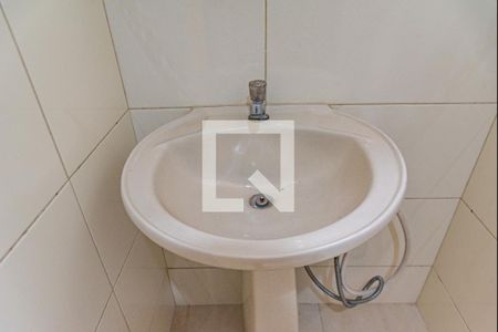 Pia de apartamento para alugar com 1 quarto, 39m² em Liberdade, São Paulo