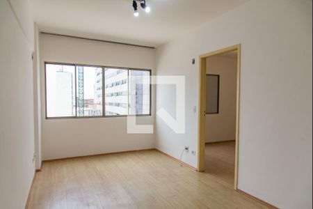 Sala de apartamento para alugar com 1 quarto, 39m² em Liberdade, São Paulo