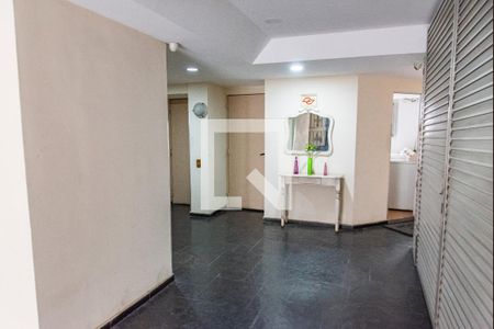Apartamento para alugar com 39m², 1 quarto e 1 vaga Apartamento para alugar com 39m², 1 quarto e 1 vagaHall de entrada