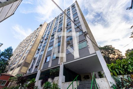 Apartamento para alugar com 70m², 3 quartos e 1 vaga Apartamento para alugar com 70m², 3 quartos e 1 vagaFachada