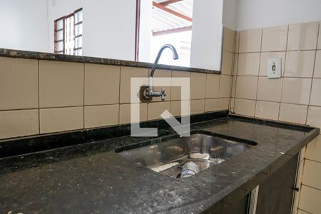 Casa para alugar com 71m², 2 quartos e sem vagaCozinha