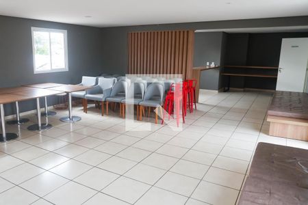 Apartamento para alugar com 47m², 2 quartos e 1 vaga Apartamento para alugar com 47m², 2 quartos e 1 vagaÁrea comum - Salão de festas
