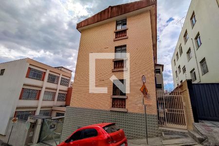Apartamento à venda com 72m², 2 quartos e 1 vagaFachada