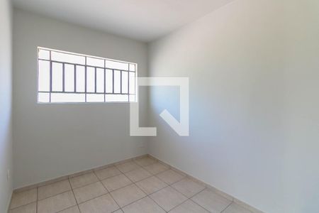 Quarto 2 de apartamento para alugar com 2 quartos, 75m² em Carlos Prates , Belo Horizonte