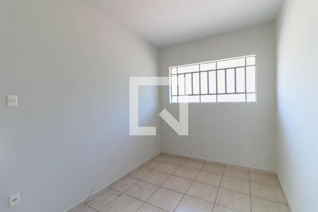 Quarto 2 de apartamento para alugar com 2 quartos, 75m² em Carlos Prates , Belo Horizonte