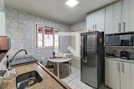 Casa de condomínio para alugar com 125m², 3 quartos e 3 vagasCozinha