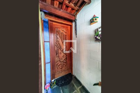 Casa de condomínio para alugar com 125m², 3 quartos e 3 vagasEntrada