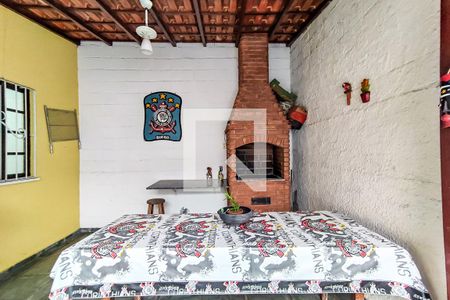 Casa de condomínio para alugar com 125m², 3 quartos e 3 vagasChurrasqueira