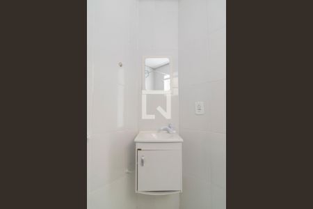 Banheiro de apartamento para alugar com 1 quarto, 48m² em Vila Suica, Santo André