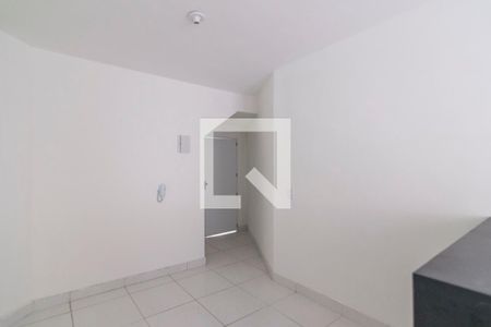 Sala de apartamento para alugar com 1 quarto, 48m² em Vila Suica, Santo André
