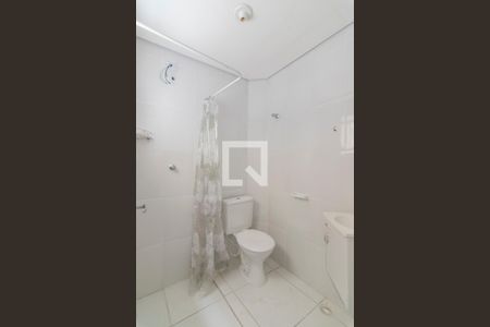 Banheiro de apartamento para alugar com 1 quarto, 48m² em Vila Suica, Santo André