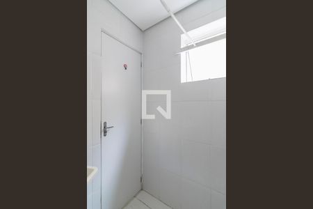 Banheiro de apartamento para alugar com 1 quarto, 46m² em Vila Suica, Santo André