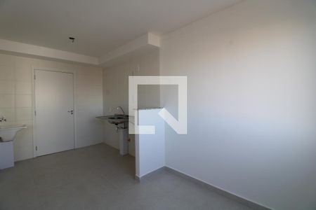 Sala de apartamento para alugar com 1 quarto, 28m² em Jardim Cidália, São Paulo
